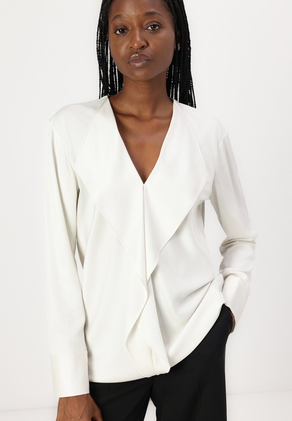 

Блуза NATURAL SHEEN DRAPED Calvin Klein, молочный