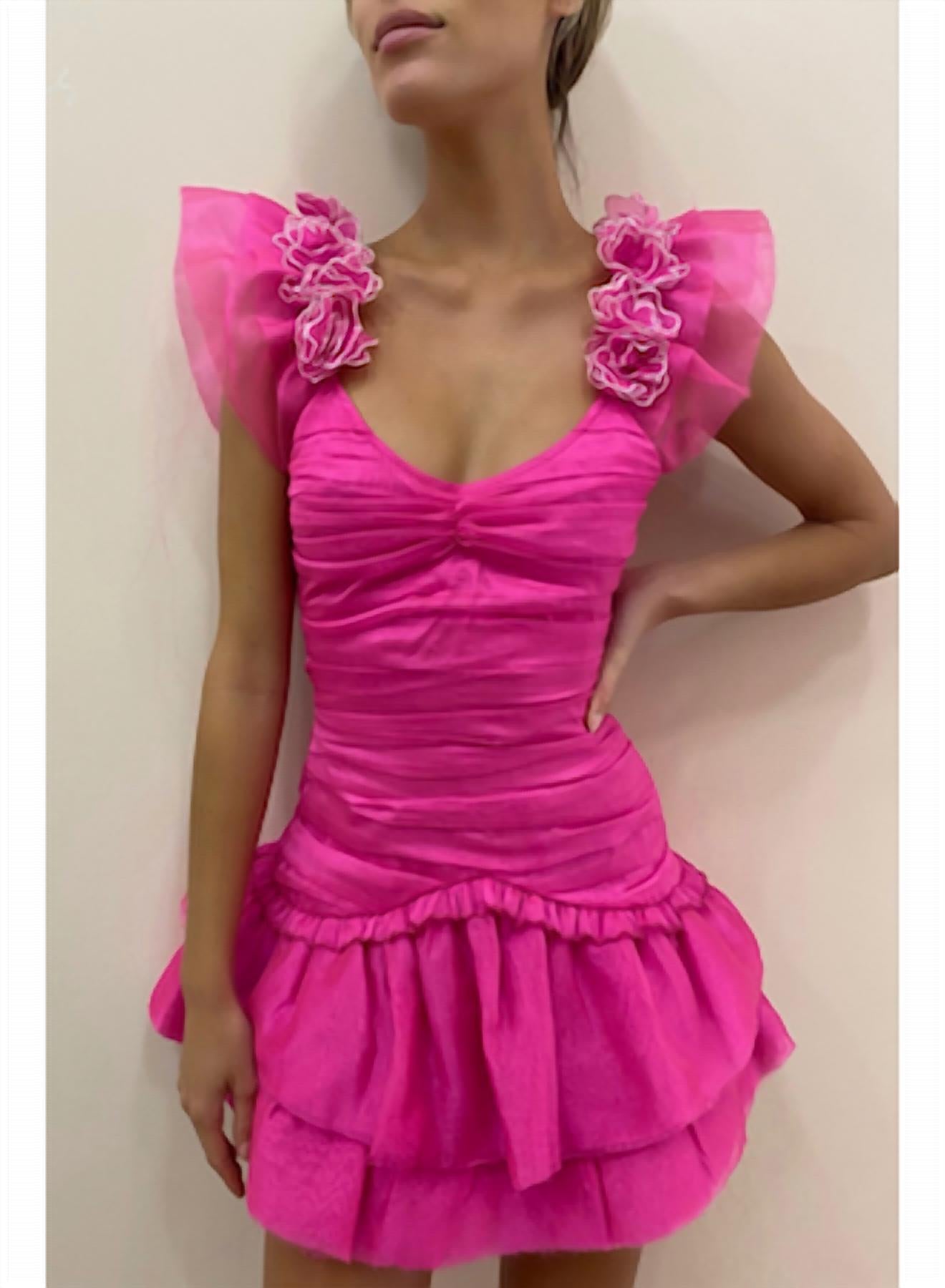 

Платье Chaya в кокетливом цвете фуксии LoveShackFancy, цвет flirty fuchsia