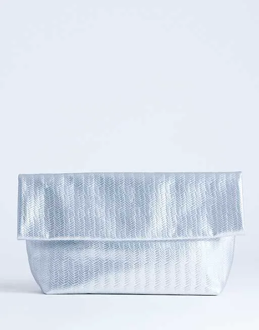 

Серебристый объемный клатч Topshop Lara Weave