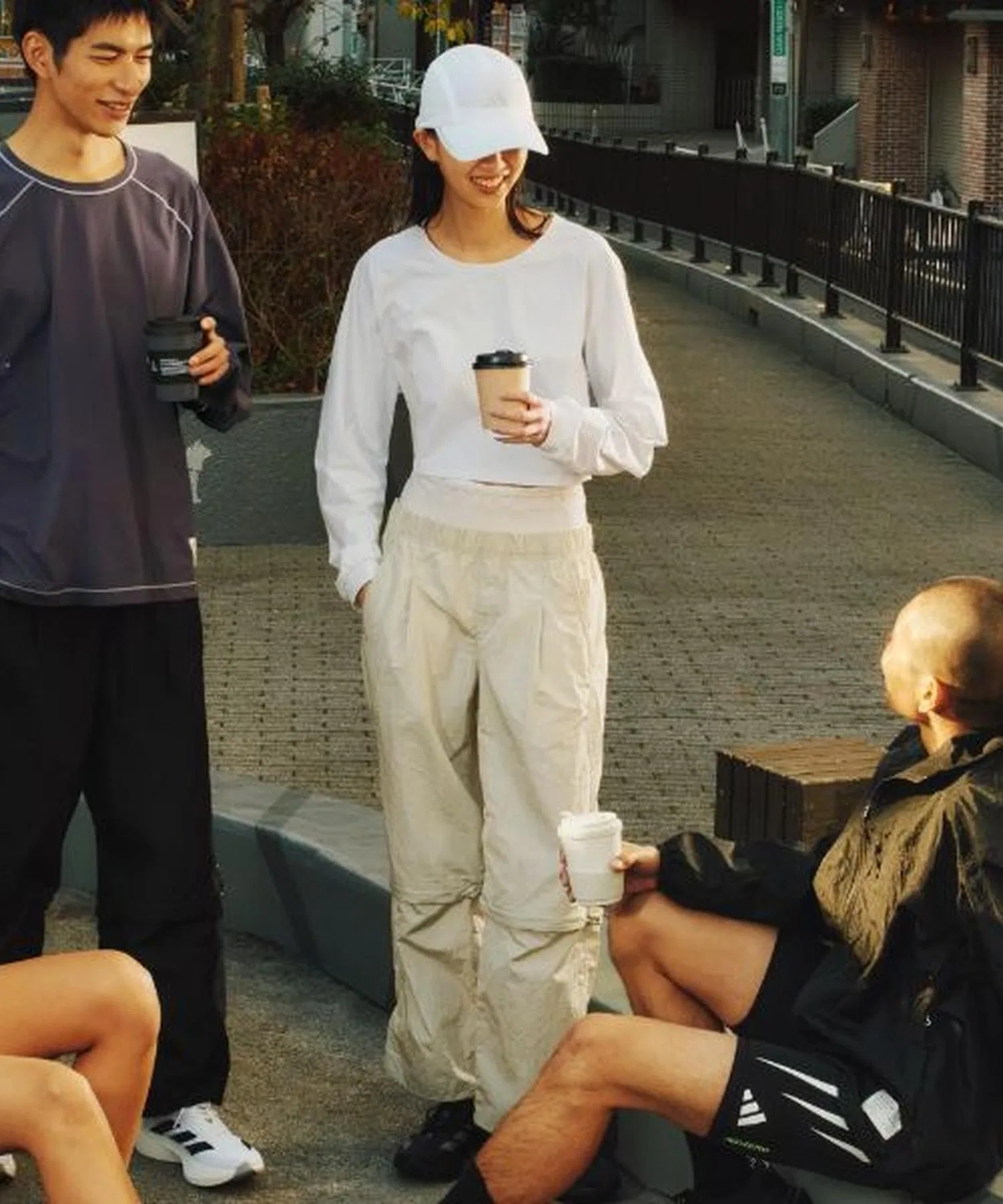 Женские брюки adidas DAY//0 RUN WV PT W