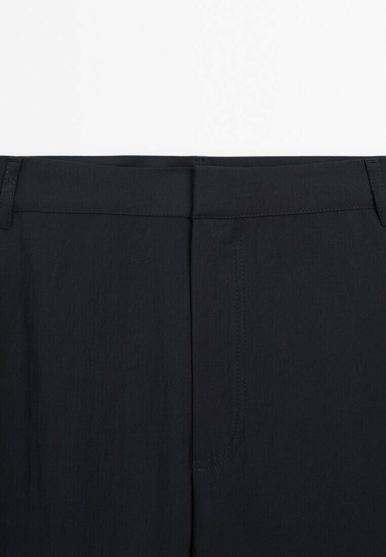 

Тканевые брюки RELAXED FIT FLOWING Massimo Dutti, темно-синий
