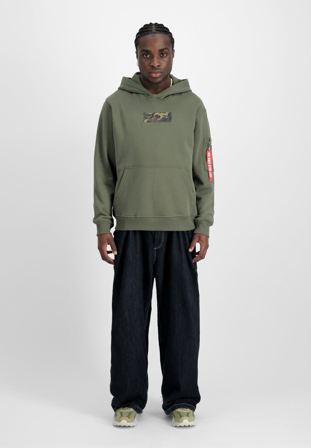 

Толстовка с капюшоном CAMO PANEL Alpha Industries, темно-зеленый