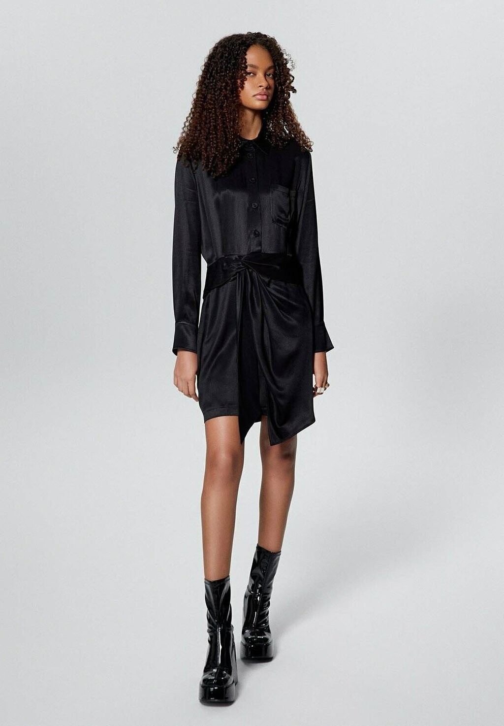 

Платье-рубашка DRAPED MINI Rue les créateurs, черный