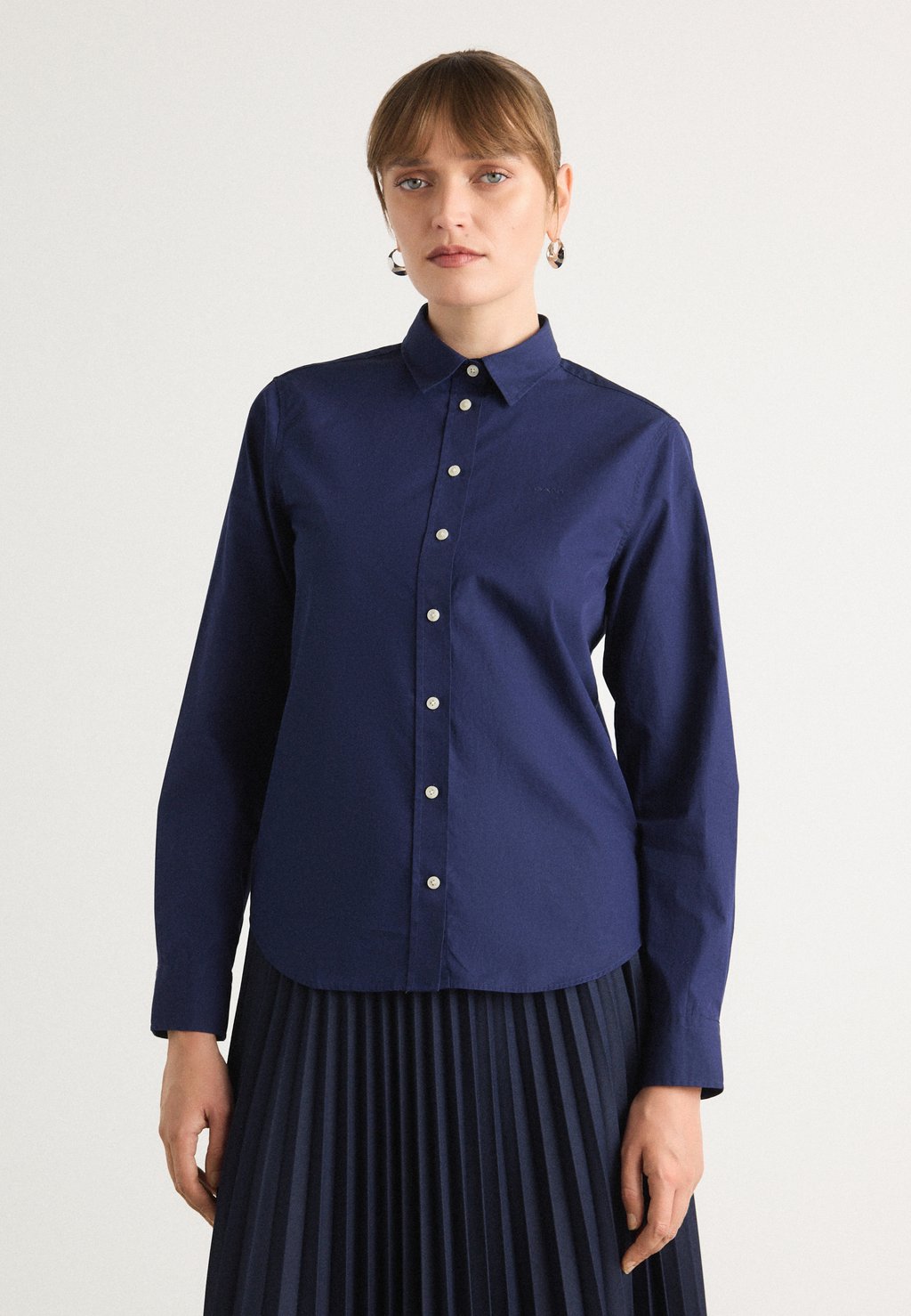 

Блузка на пуговицах CLASSIC SHIRT GANT, темно-синий