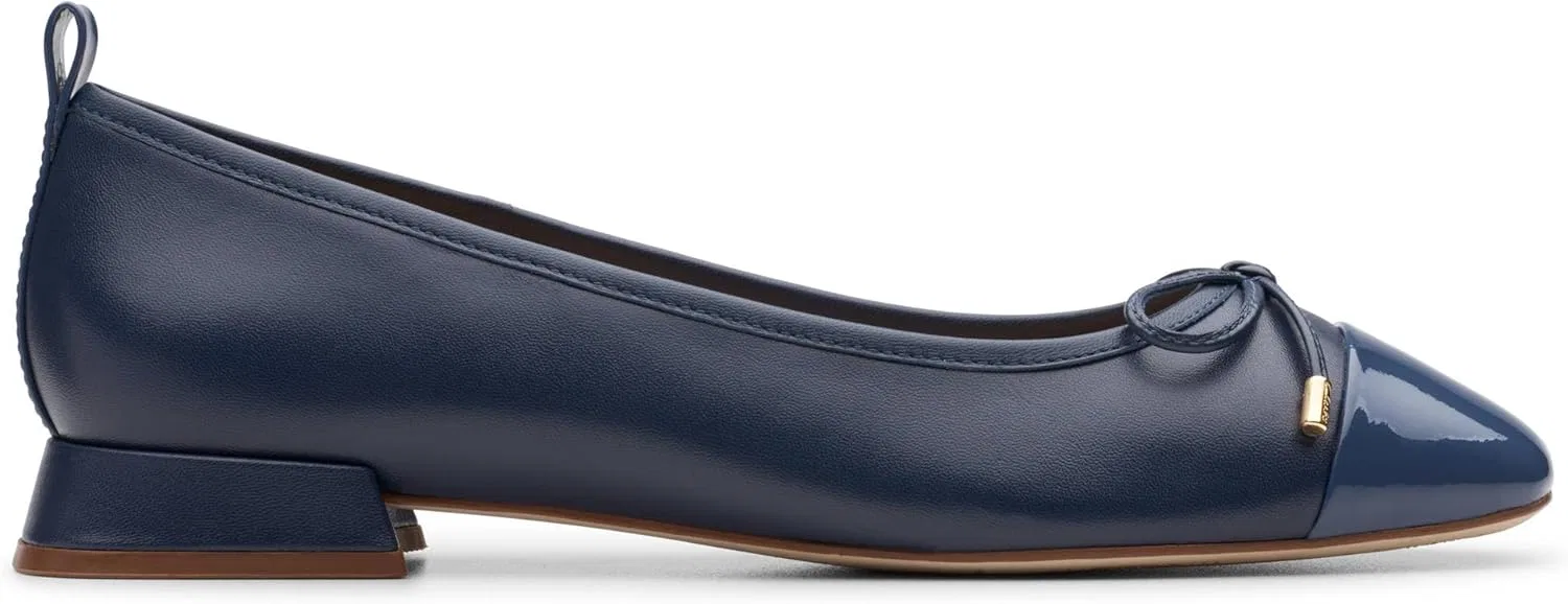 Женские кожаные туфли Clarks Ubree15 Poppy, Navy Combi Lea