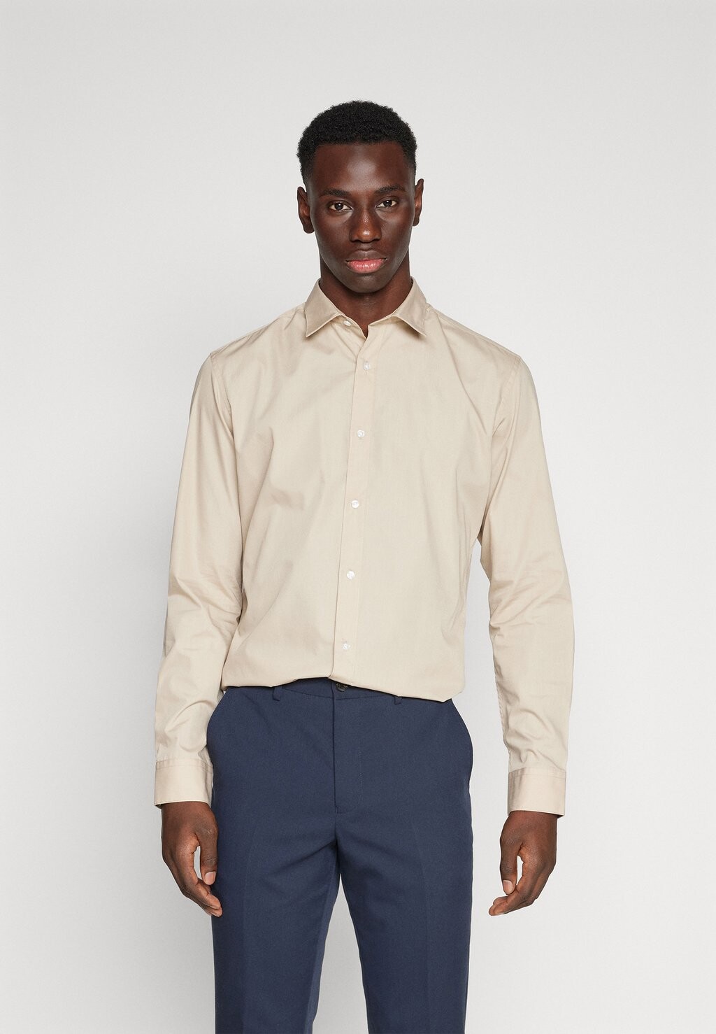 

Элегантная рубашка Jjjoe Plain Jack & Jones, цвет pure cashmere