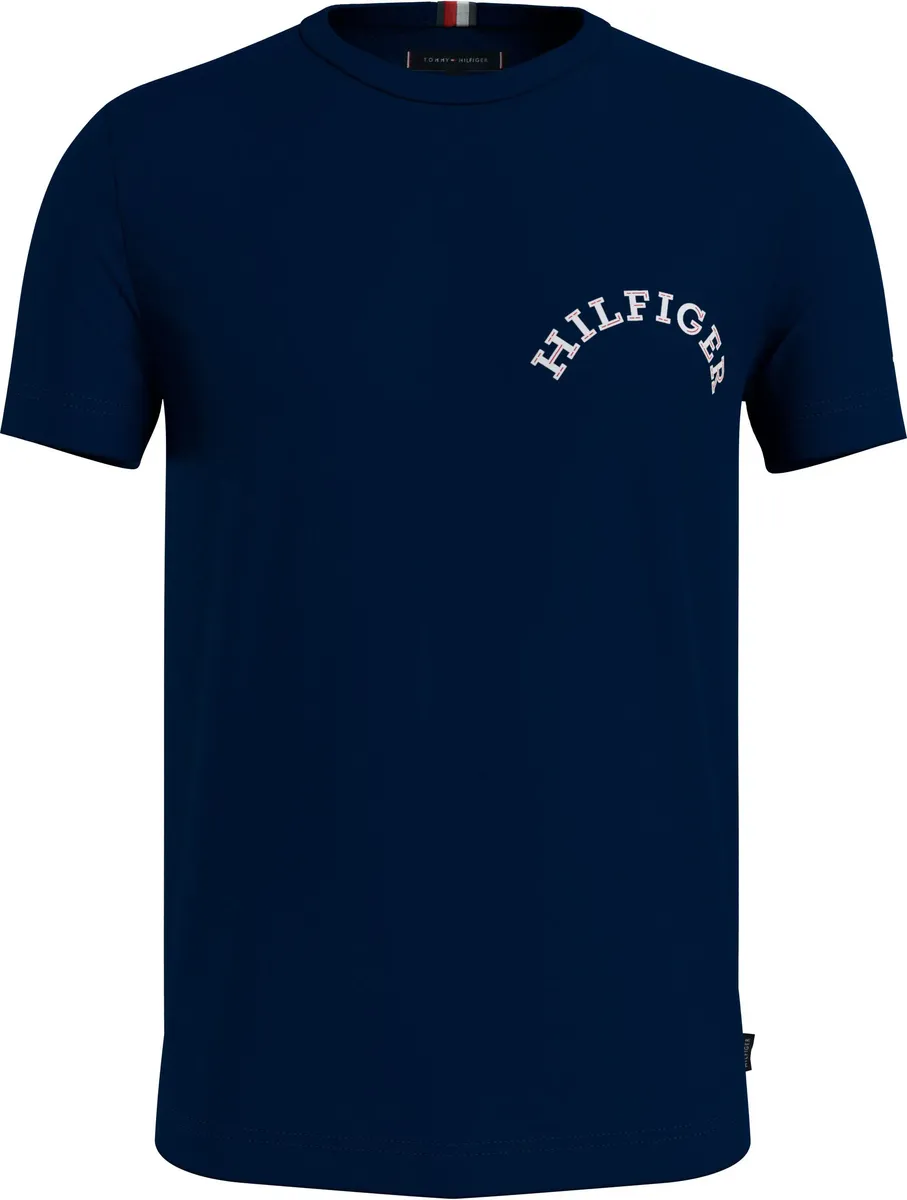 

Рубашка Tommy Hilfiger с короткими рукавами "MONOTYPE BACK PRINT" и крупным принтом Hilfiger на спине, цвет Desert Sky