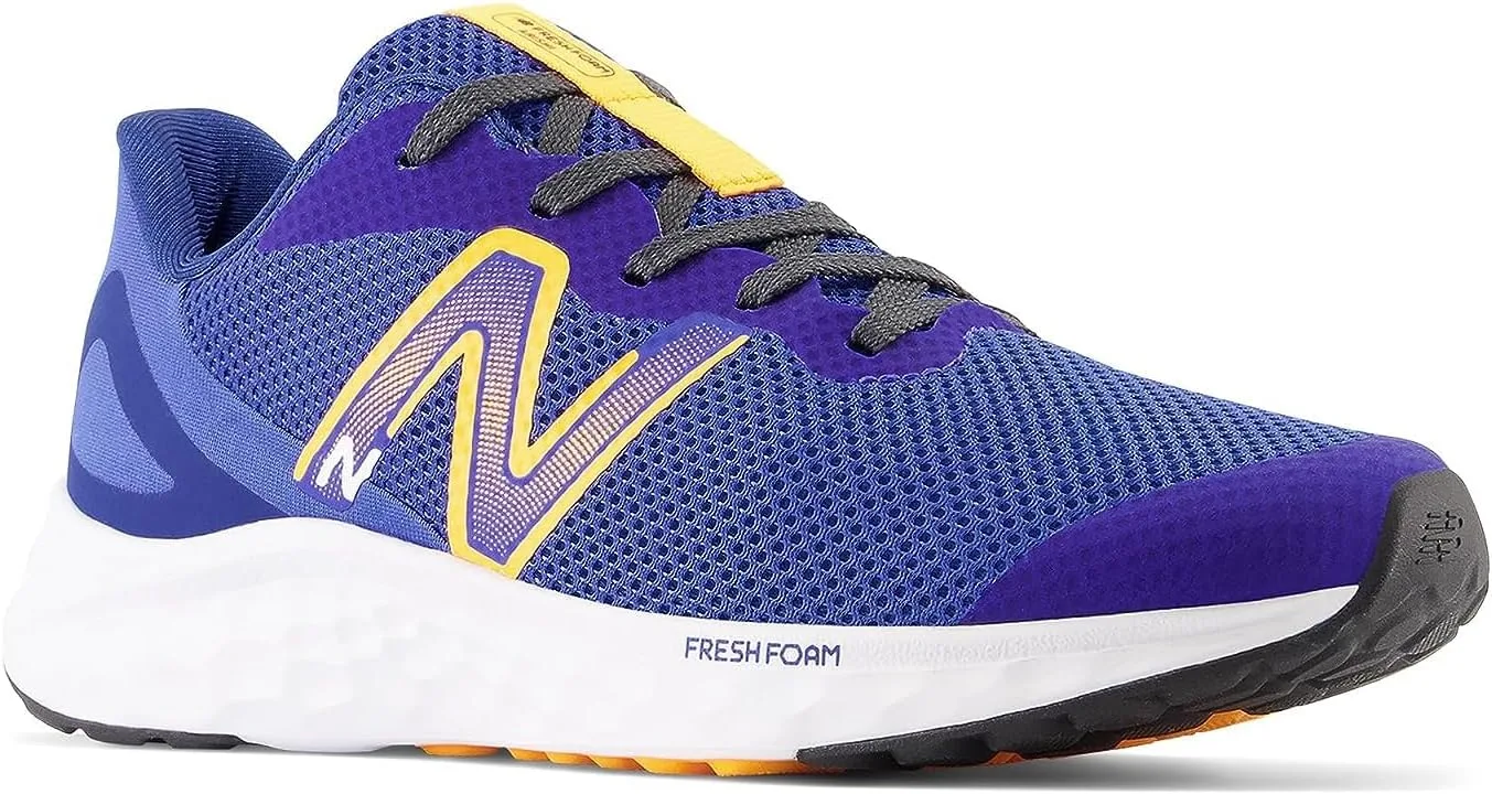 Кроссовки Fresh Foam Arisi V4 для мальчиков New Balance, белый/темно-синий