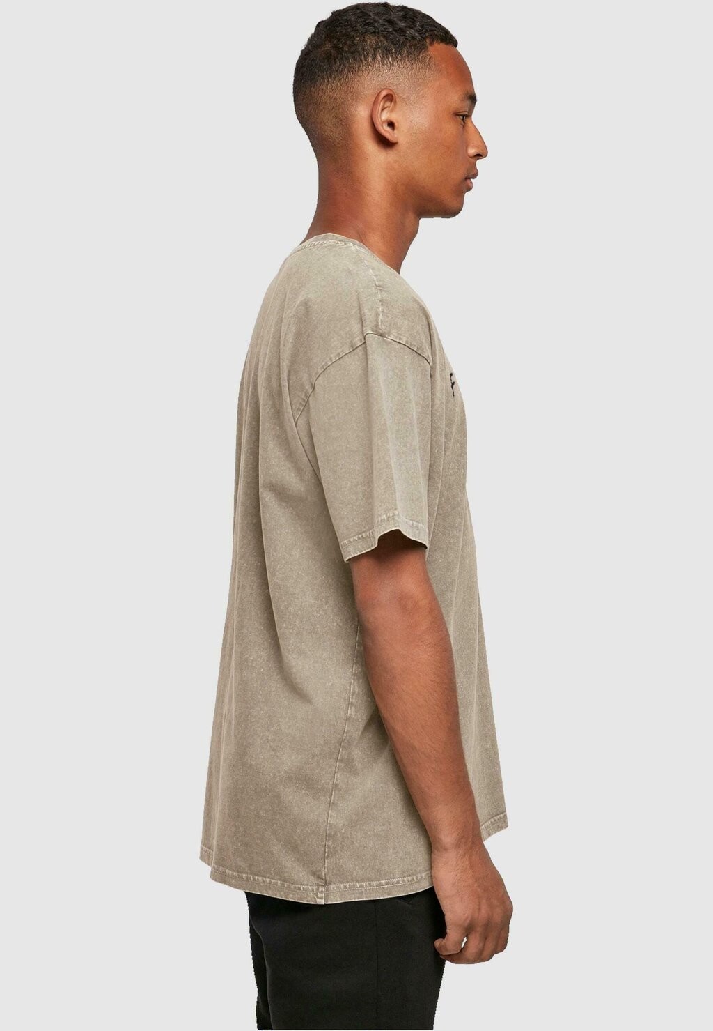 

Футболка с принтом FRIENDS LOGO ACID WASHED ABSOLUTE CULT, хаки