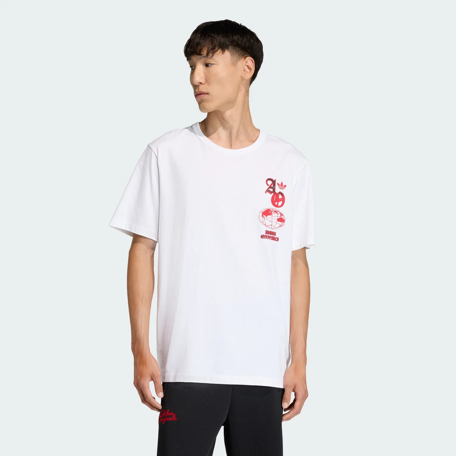 Мужская футболка Gfx белая от Adidas