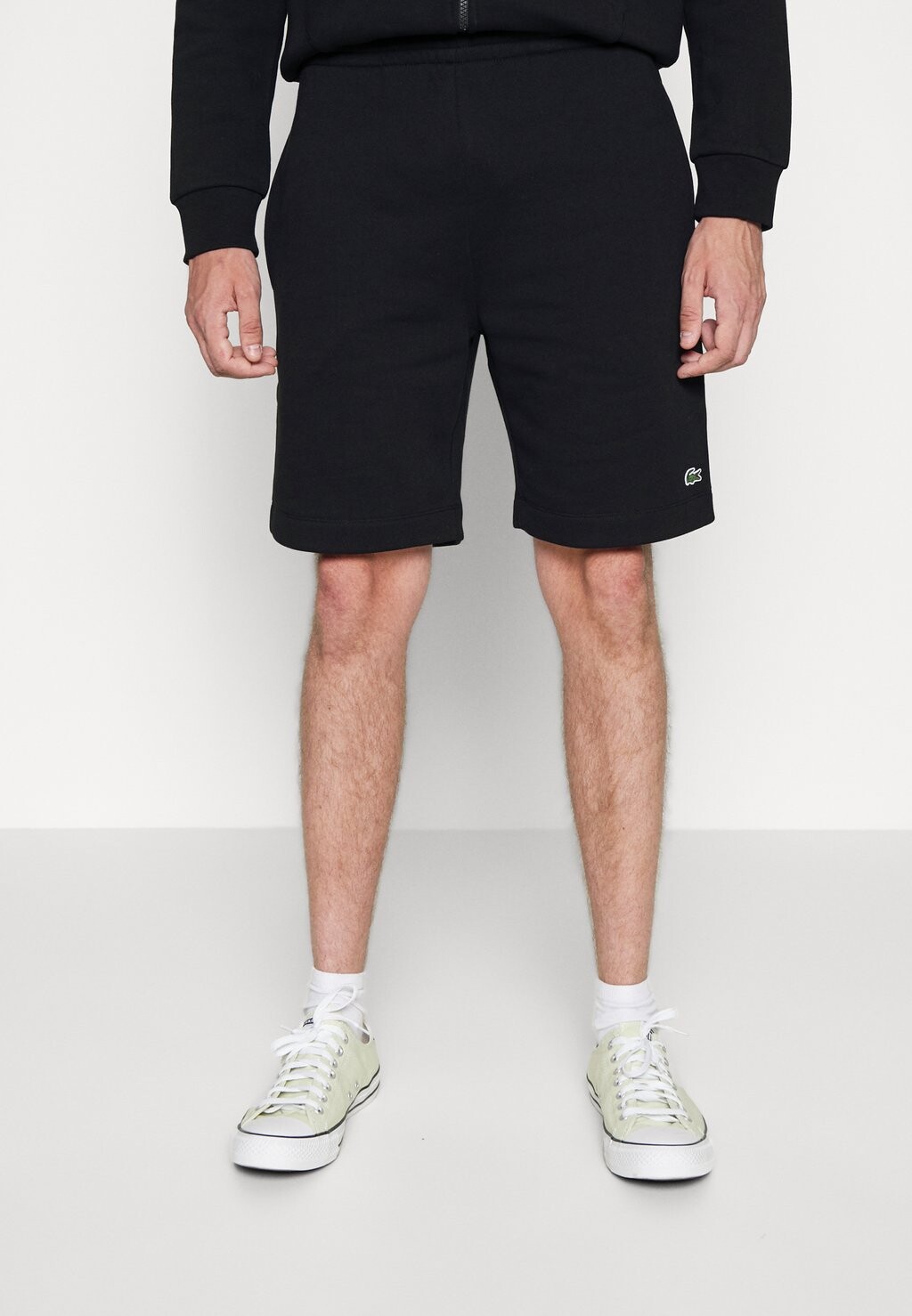 

Спортивные шорты Lacoste хлопковые, черный