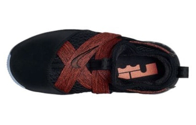 Баскетбольные кроссовки Zoom Soldier 12 для детей GS Nike — фото 3