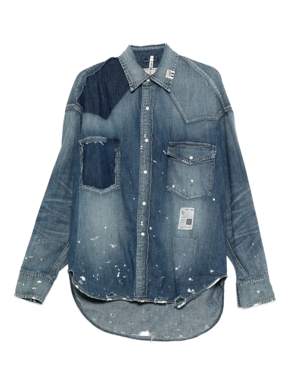 

Джинсовая рубашка с нашивками и эффектом брызг краски Maison Mihara Yasuhiro, синий