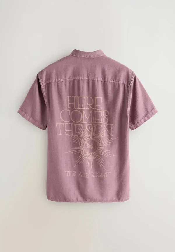 Футболка Next, Regular fit print short sleeve shirt, сиренево-фиолетовый The Beatles — фото 2