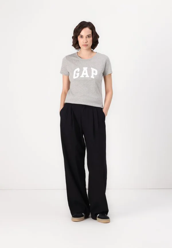 Футболки с принтом "франшиза", набор из 2 штук Gap, True Black