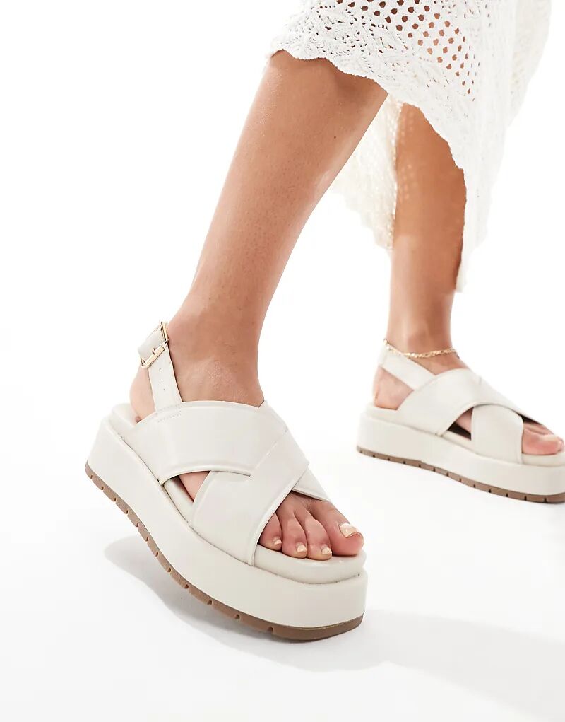 Массивные двухсекционные сандалии ASOS DESIGN Frosty в кремово-белом цвете