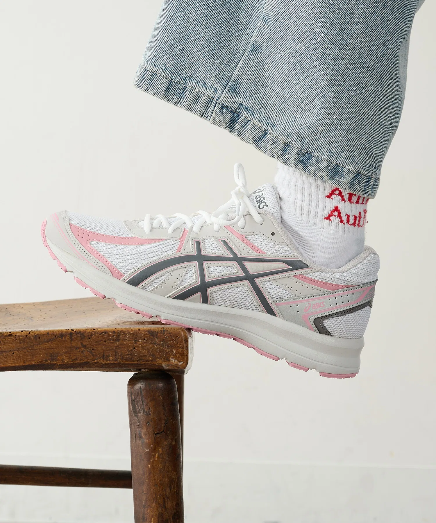 Унисекс кроссовки ASICS JOG 100S белые