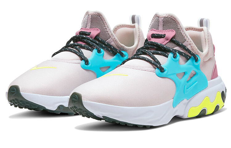 

Женская обувь Nike React Presto Lifestyle