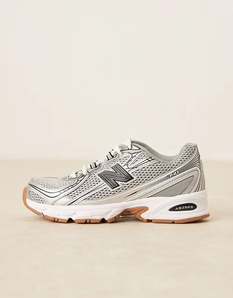 Кроссовки унисекс New Balance 740 серебристого и черного цветов — фото 2