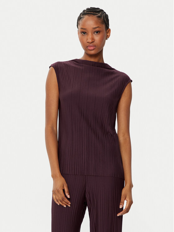 

Топний стандартный крой 23481 Gina Tricot, красный