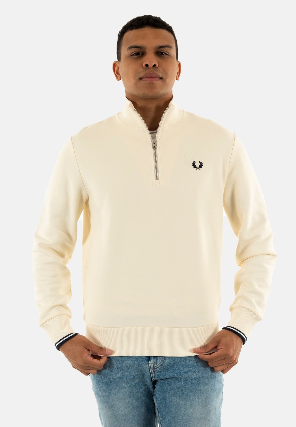 

Толстовка Fred Perry, белый