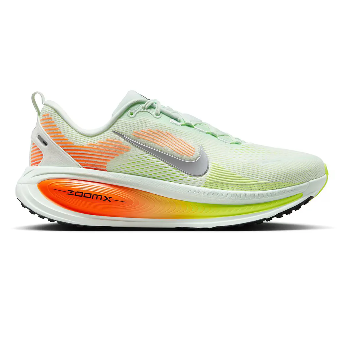

Кроссовки мужские Nike Vomero 18, зеленый