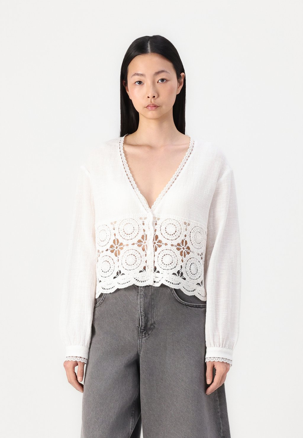 

Блузка на пуговицах ONLNADIA V NECK MIX ONLY, кремовый