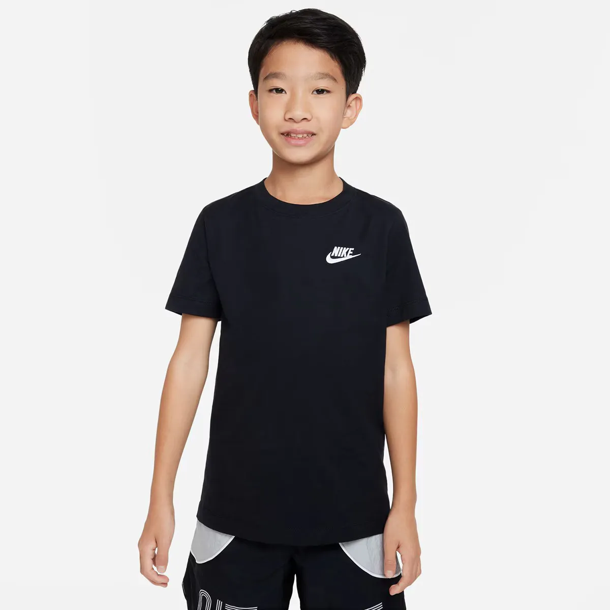 

Детская футболка Nike Sportswear, черный
