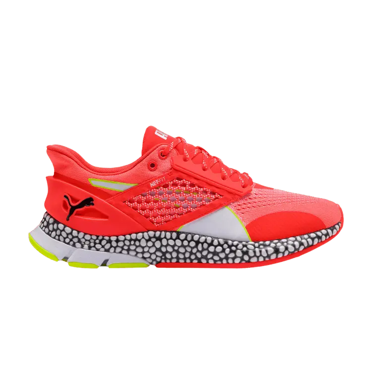 

Кроссовки Puma Hybrid Astro Nrgy Red Black, красный