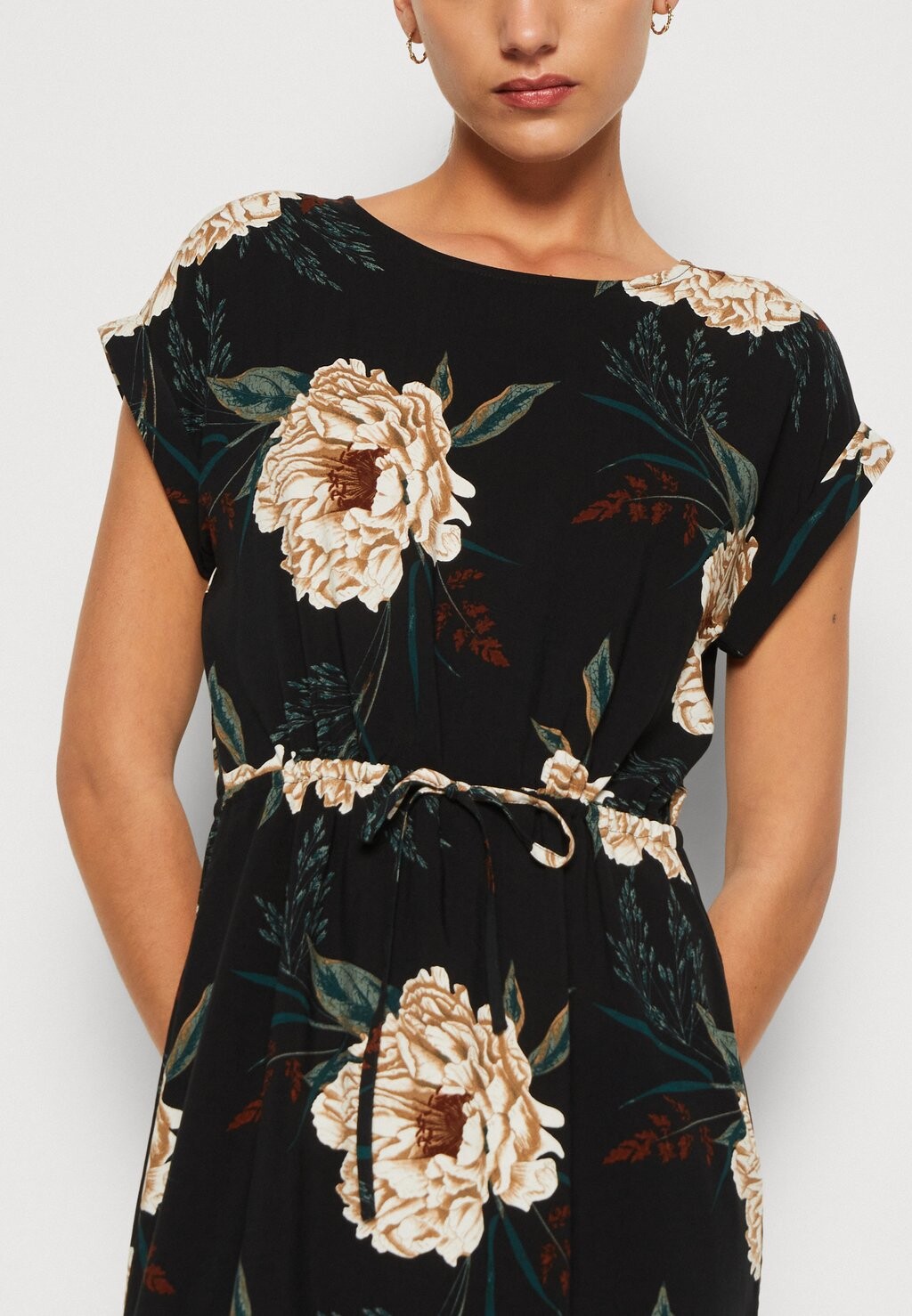 

Дневное платье Vmeasy Tie Short Vero Moda, черное