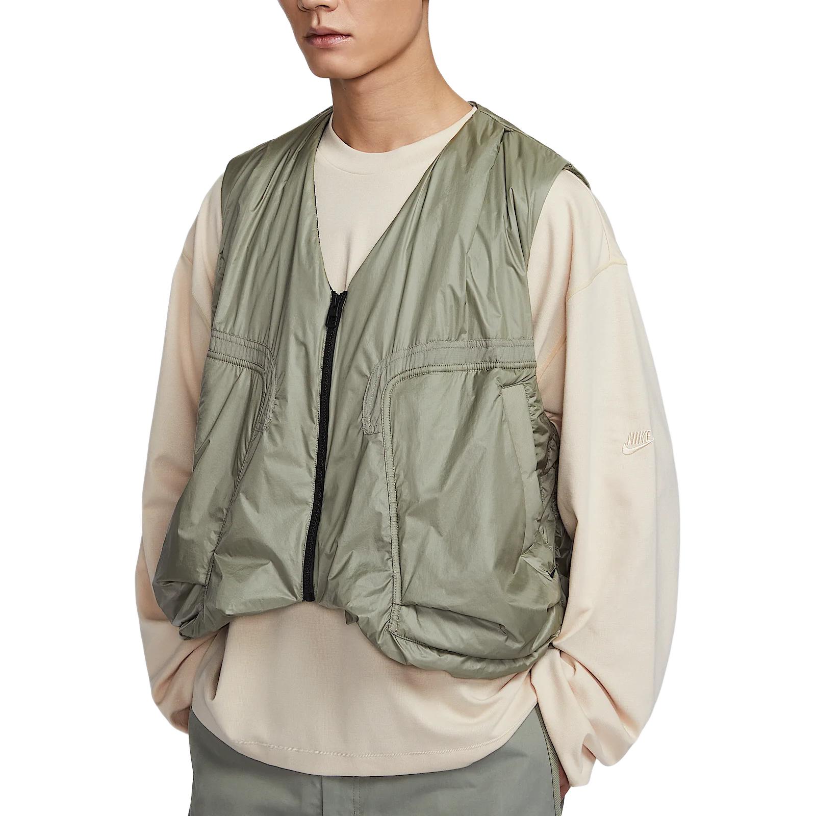 

Жилет мужской Light Army Green/Black Nike, светло- зеленый/черный