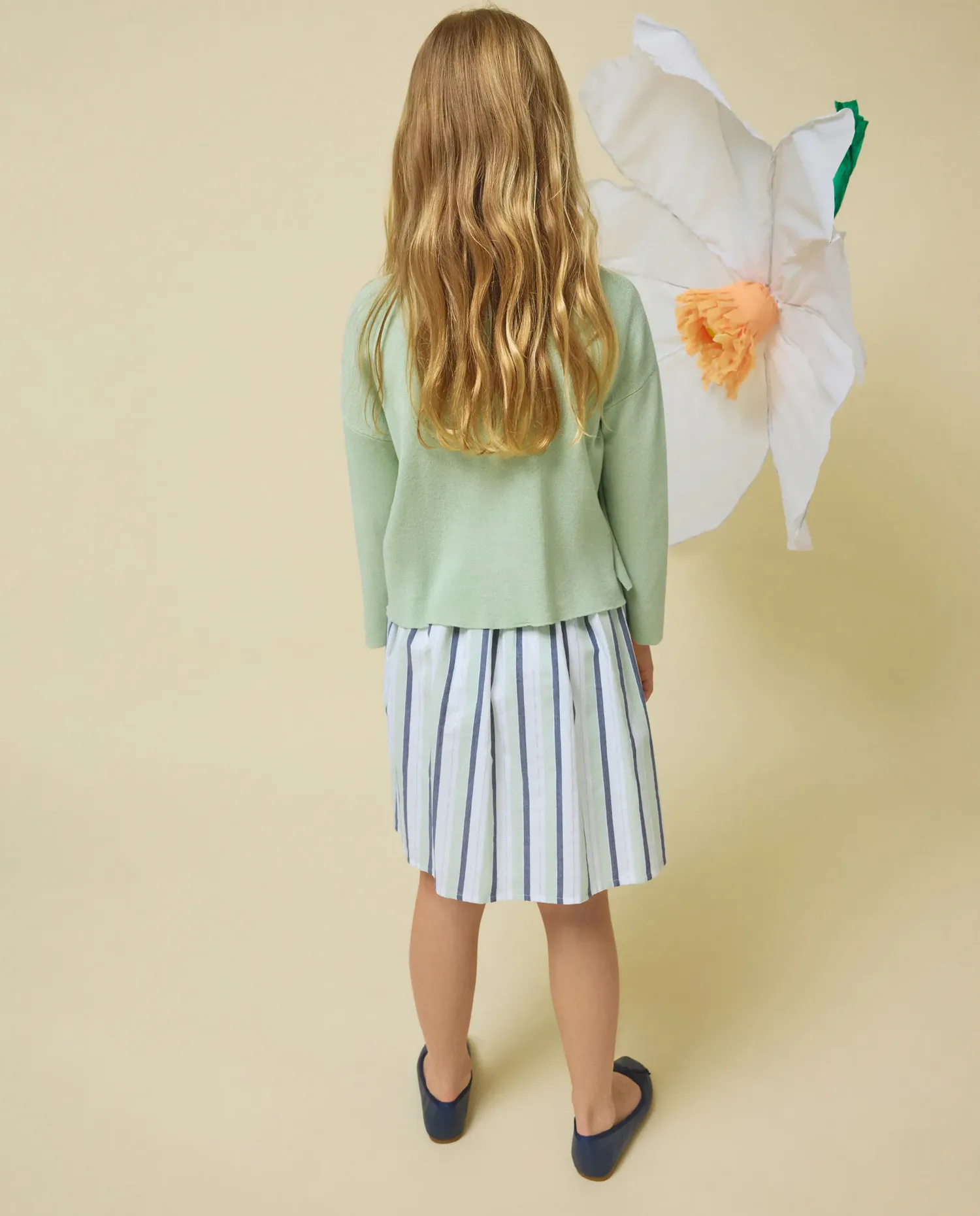 Базовая трикотажная куртка для девочки Kids El Corte Inglés, светло-зеленый — фото 3