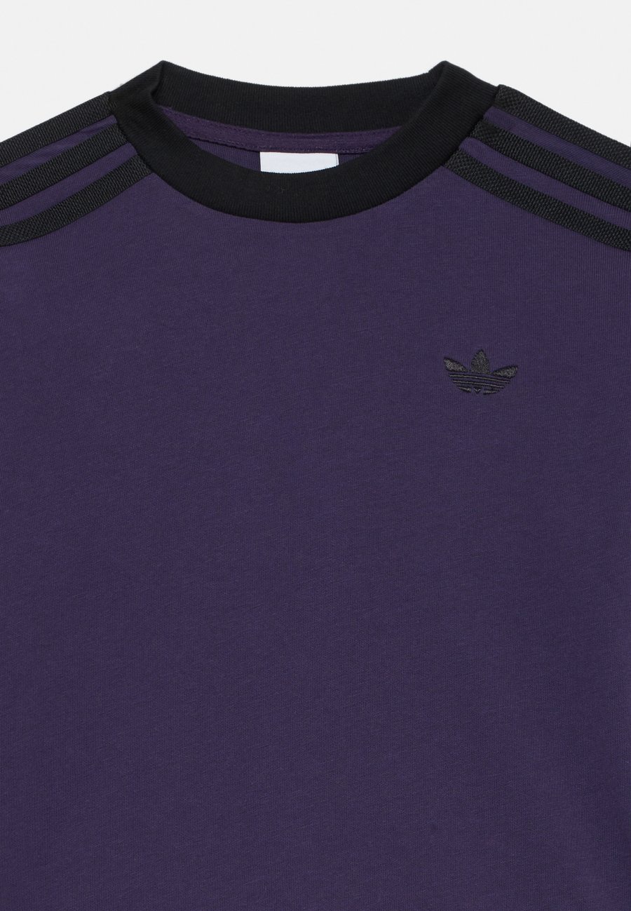 Толстовка Adidas Originals CREW SET UNISEX, Aurora Plum/Purple — фото 4