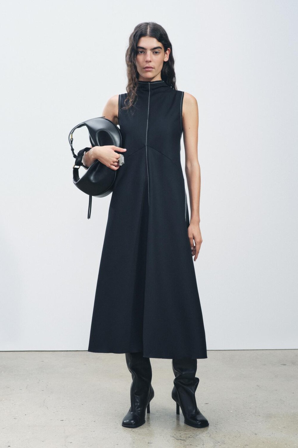 

Платье миди с отстрочкой ZARA, темно-синий