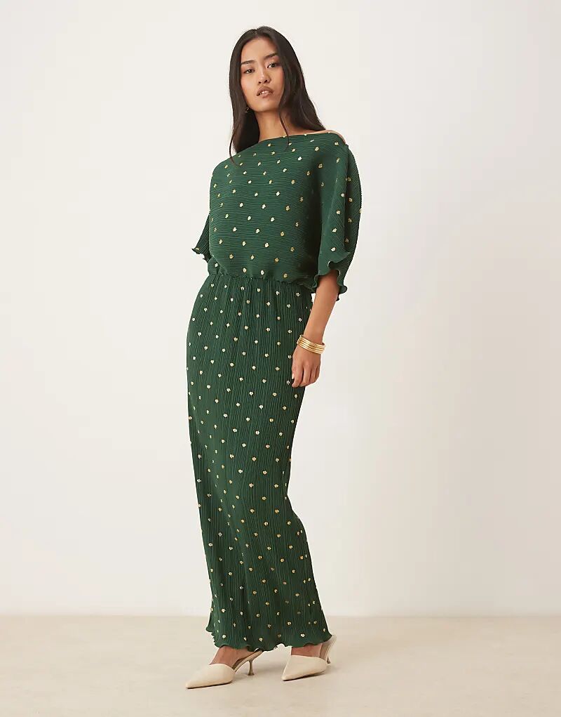 

Платье-макси Never Fully Dressed Tilly с металлическим плиссированным лифом и открытыми плечами бутылочно-зеленого цвета