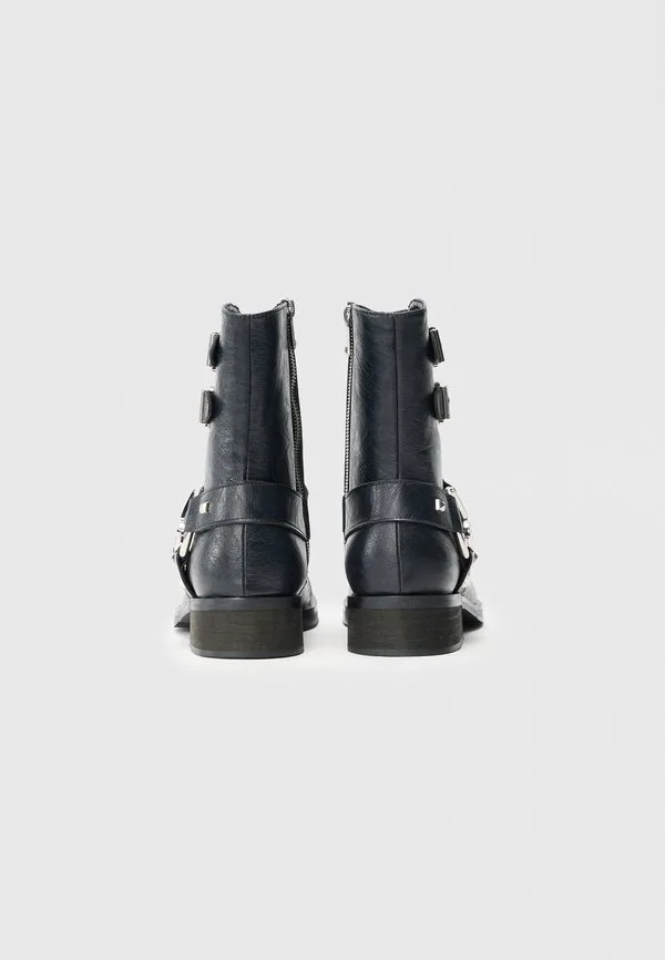 Ботинки на щиколотку для ковбоев/байкеров "безымянные упыри" Koi Footwear, Black — фото 3