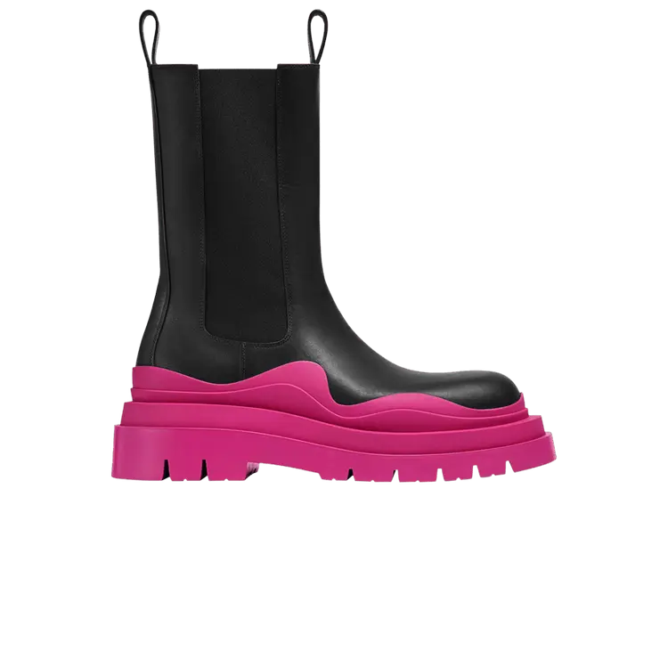 Ботинки Bottega Veneta Wmns Tire Boot, Black Hollyhock