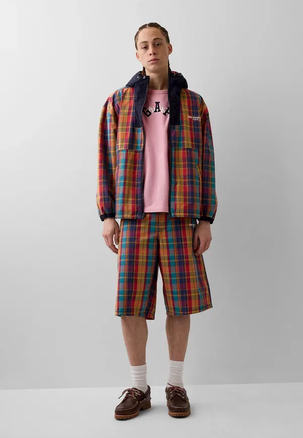 Футболка Awake ny boxy tee print t-shirt Gap, новый розовый кристалл — фото 2