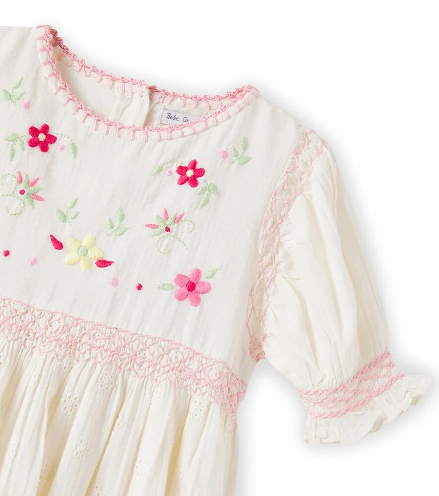 Хлопковое платье Luna с английской вышивкой и цветочным принтом Bebe Organic, белый — фото 4