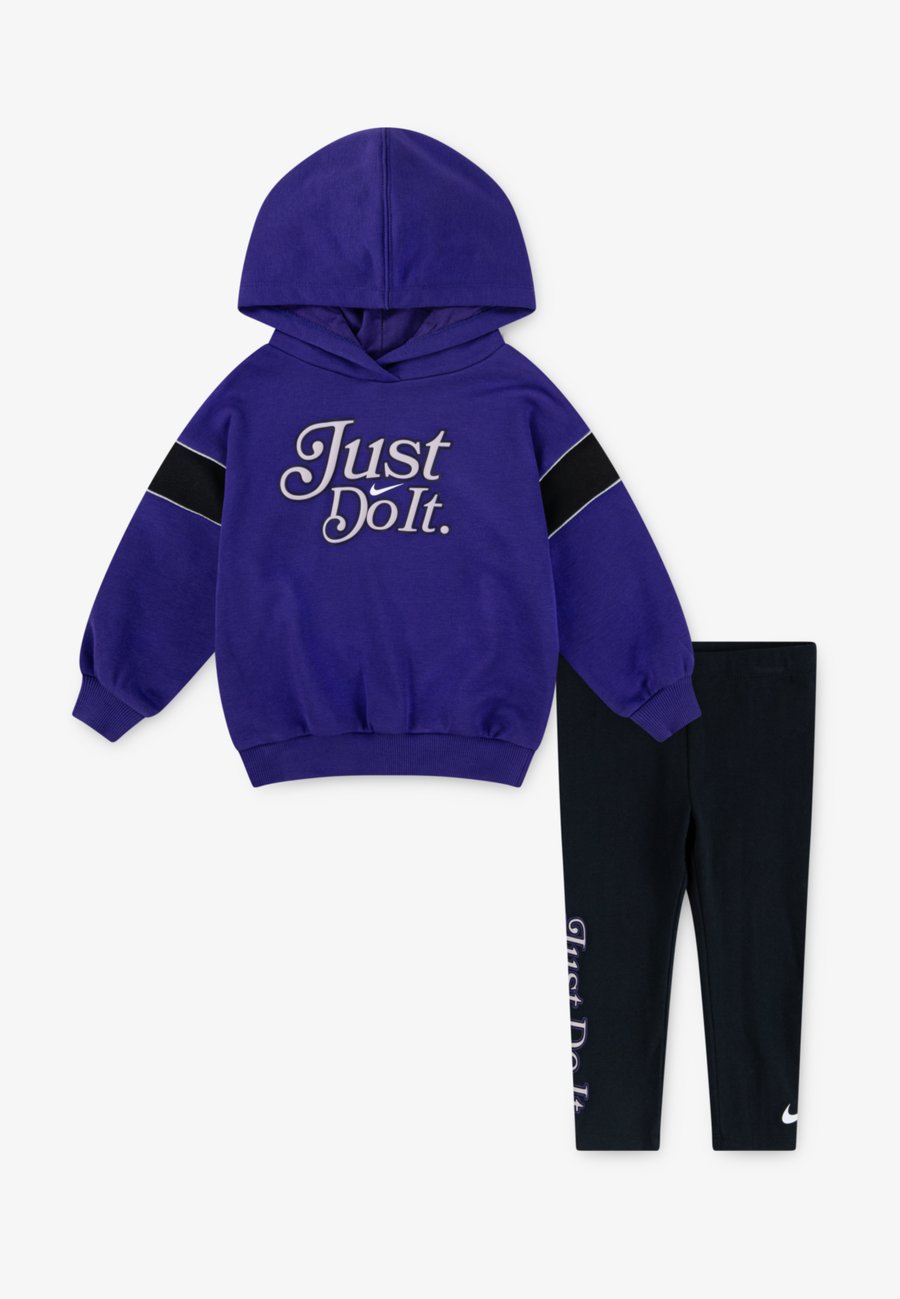 

Худи Nike Sportswear VARSITY, Black