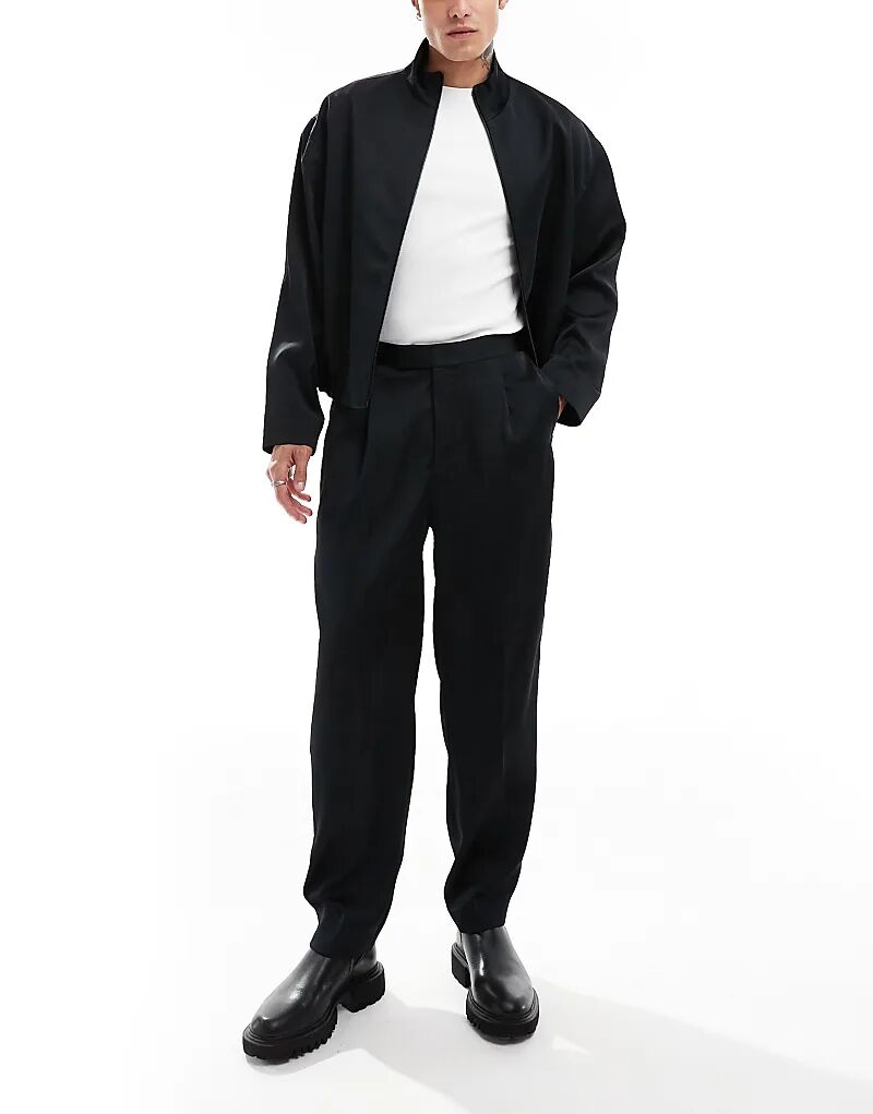 

Элегантные зауженные брюки свободного кроя ASOS DESIGN из черного атласа с эластичной талией