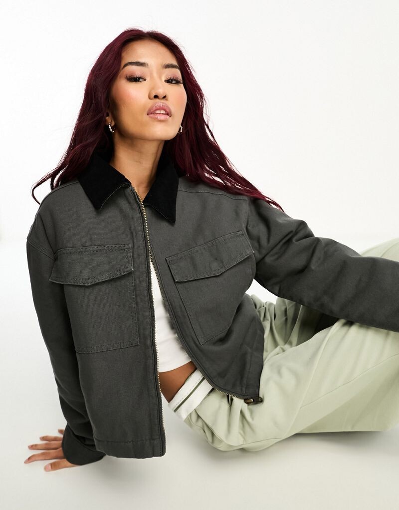 

Укороченная темно-серая куртка из парусины ASOS