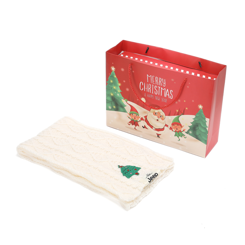 

Jeep Плед из плюшевой пряжи унисекс, Christmas Tree Ecru+Christmas Box