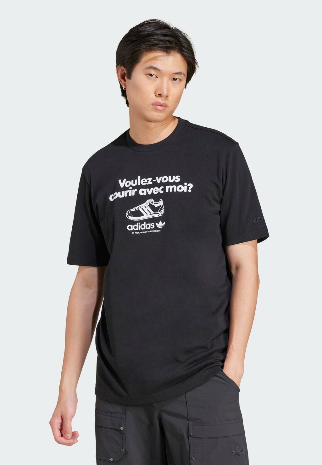 

Футболка с принтом TEE adidas Originals, черный