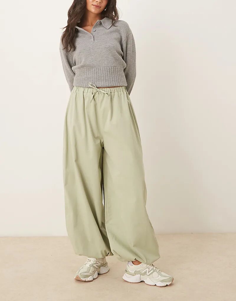 

Хлопковые брюки ASOS DESIGN с подолом-фонариком, шалфейно-зеленого цвета