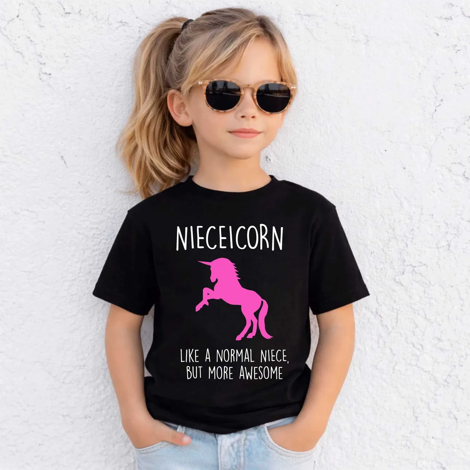 Футболка детская с единорогом Nieceicorn 60 Second Makeover, черный