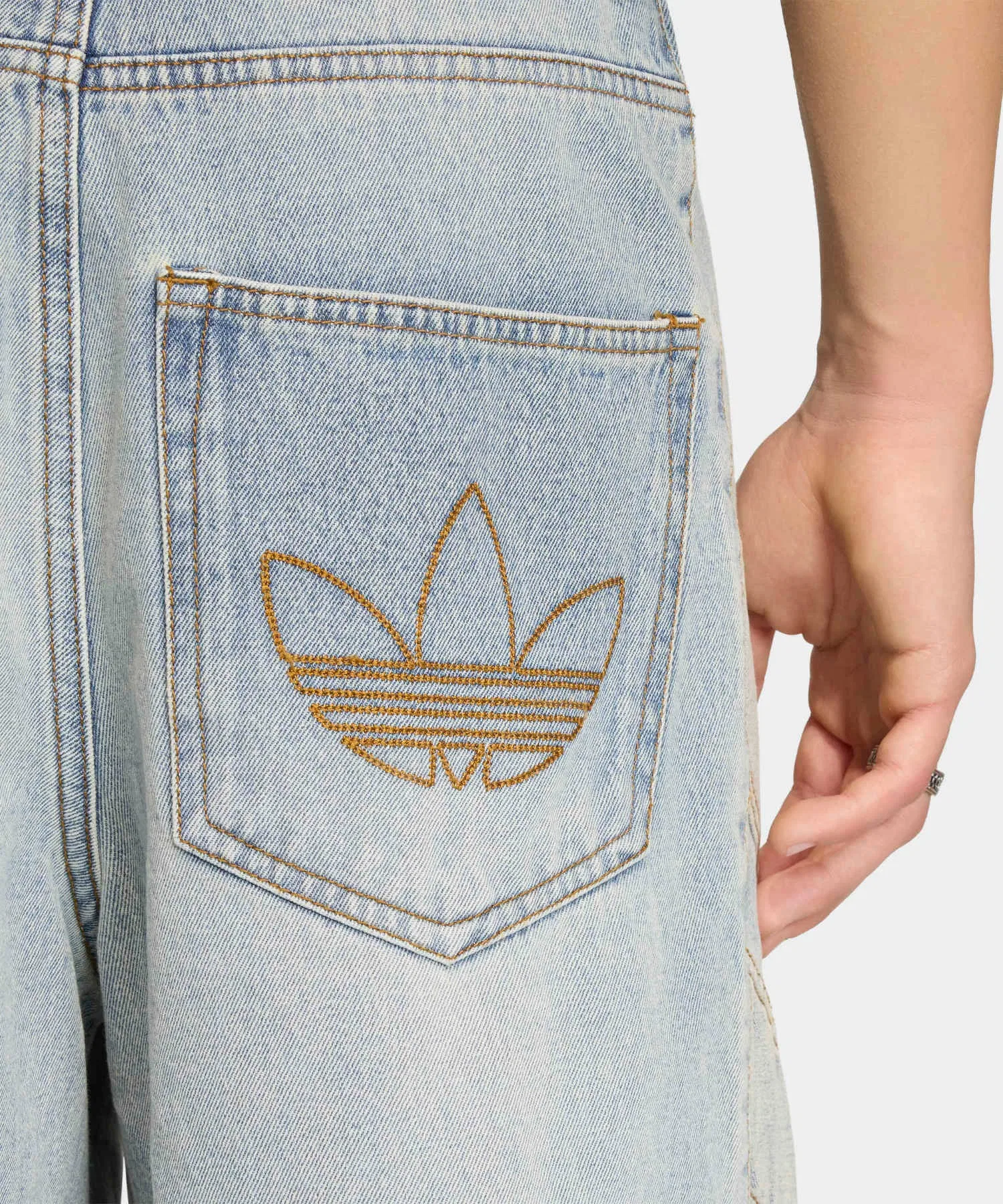 Джинсовые шорты / Короткие брюки / adidas Originals — фото 3