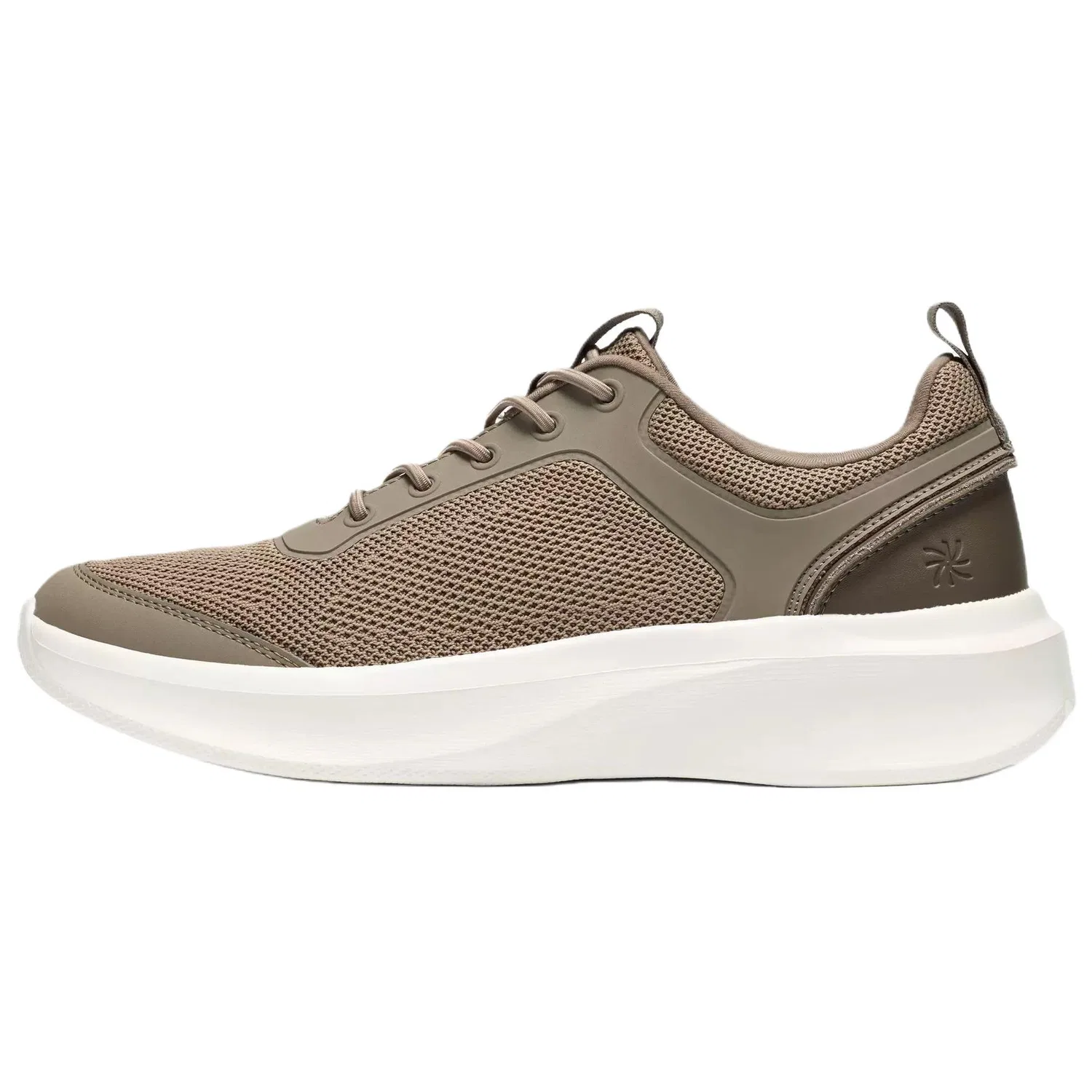 Кроссовки повседневные Clarks Taupe