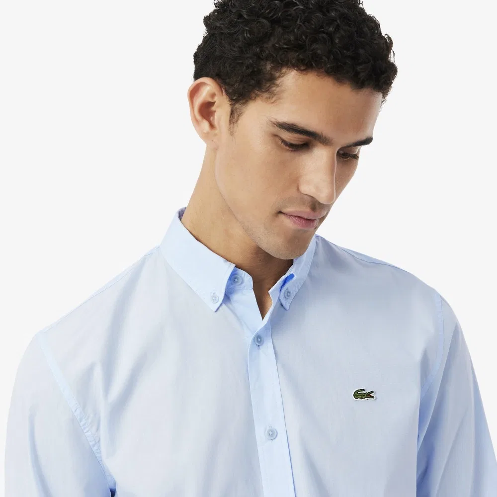 Мужская светло-голубая рубашка из лёгкого поплина от Lacoste — фото 2