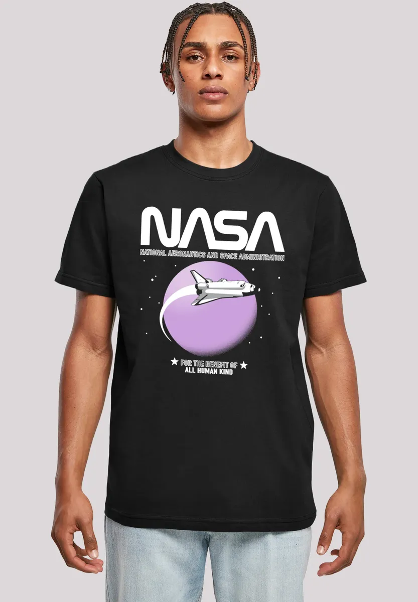 

F4NT4STIC Футболка "NASA Shuttle Orbit", мужская, премиум-мерч, стандартного кроя, базовая, с принтом, черный